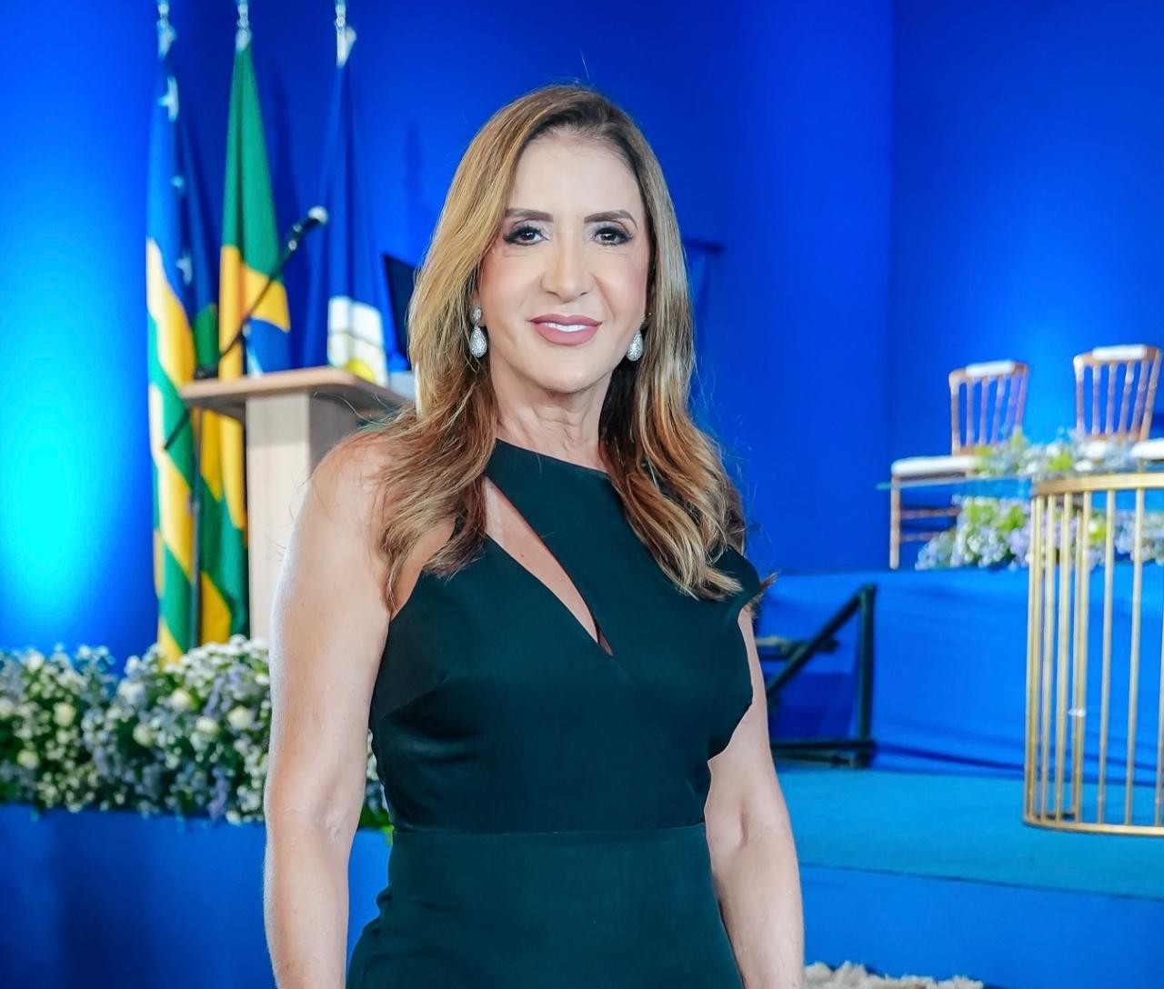 Ana Maria Emos Ferreira